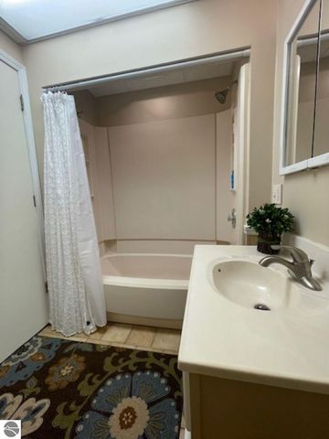 10774 S US-31, Williamsburg, MI 49690