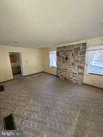 1207 PINE RD, Carlisle, PA 17015