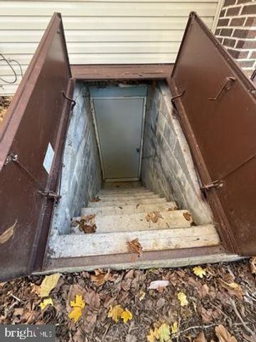 1207 PINE RD, Carlisle, PA 17015