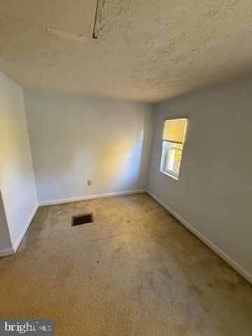 1207 PINE RD, Carlisle, PA 17015