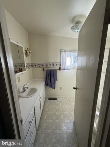 1207 PINE RD, Carlisle, PA 17015