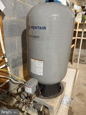 1207 PINE RD, Carlisle, PA 17015