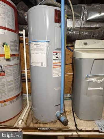 1207 PINE RD, Carlisle, PA 17015