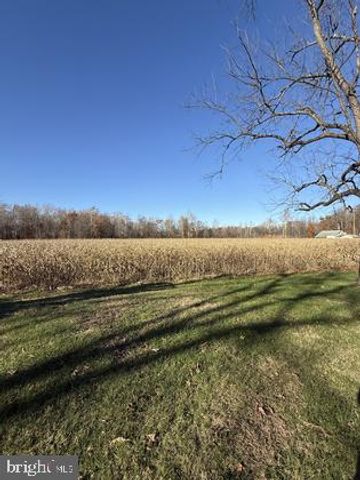 1207 PINE RD, Carlisle, PA 17015