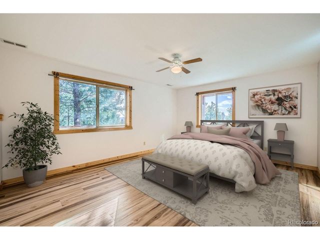 25 Amanda Cir, Florissant, CO 80816