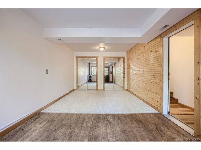 25 Amanda Cir, Florissant, CO 80816