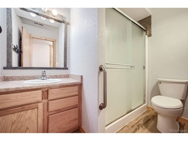 25 Amanda Cir, Florissant, CO 80816