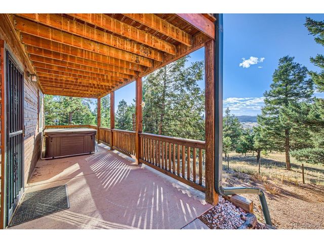 25 Amanda Cir, Florissant, CO 80816