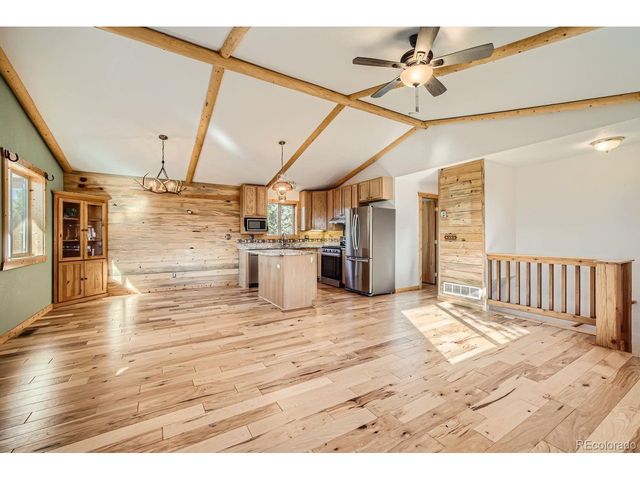 25 Amanda Cir, Florissant, CO 80816