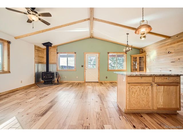 25 Amanda Cir, Florissant, CO 80816