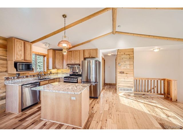 25 Amanda Cir, Florissant, CO 80816