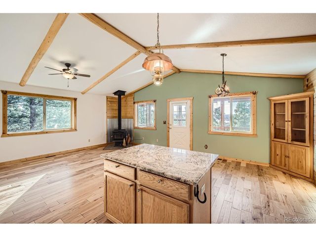 25 Amanda Cir, Florissant, CO 80816