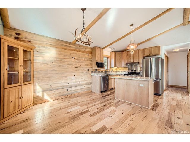 25 Amanda Cir, Florissant, CO 80816