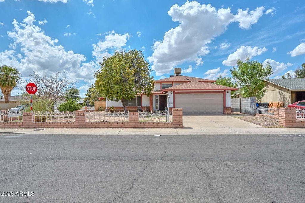 2602 N 60th Drive, Phoenix, AZ 85035 — exterior