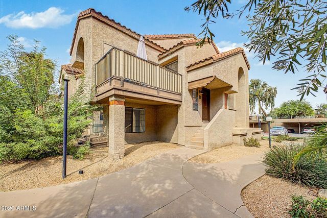 925 N COLLEGE Avenue D213, Tempe, AZ 85288