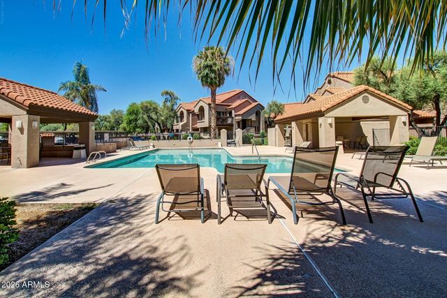 925 N COLLEGE Avenue D213, Tempe, AZ 85288