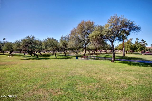 925 N COLLEGE Avenue D213, Tempe, AZ 85288