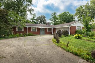 618 Sartell Drive, Fairborn, OH 45324