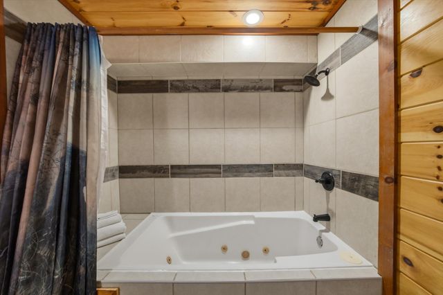 4339 Forest Ridge Way, Sevierville, TN 37863