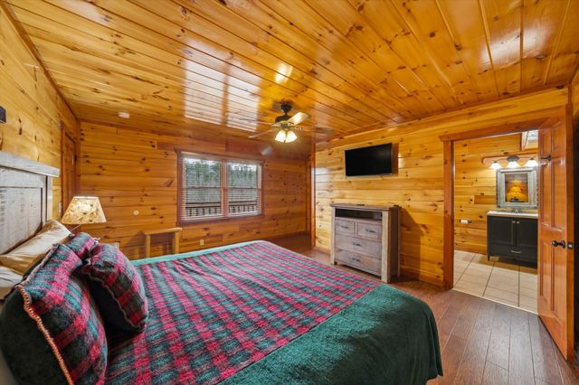 4339 Forest Ridge Way, Sevierville, TN 37863