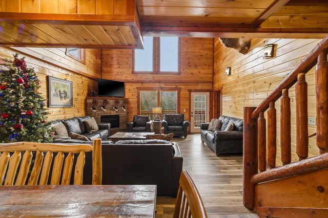 4339 Forest Ridge Way, Sevierville, TN 37863