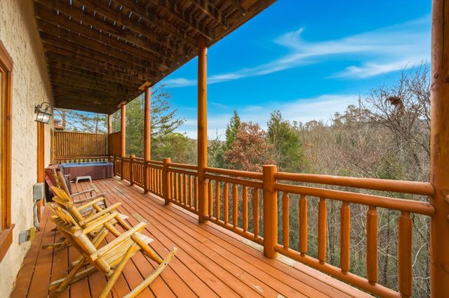 4339 Forest Ridge Way, Sevierville, TN 37863