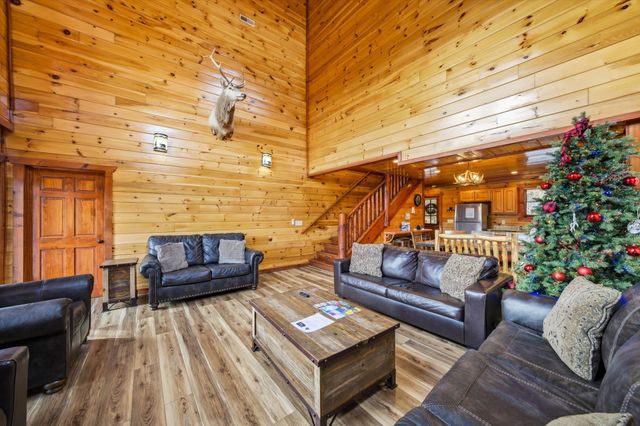 4339 Forest Ridge Way, Sevierville, TN 37863