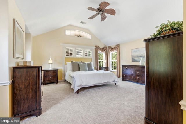 7023 REGIONAL INLET DR, Fort Belvoir, VA 22060
