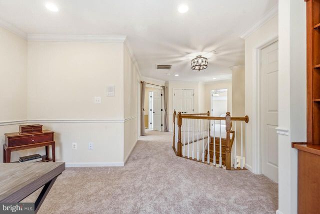 7023 REGIONAL INLET DR, Fort Belvoir, VA 22060