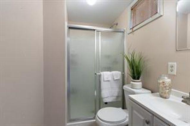 585 Station View Run, Lawrenceville, GA 30043