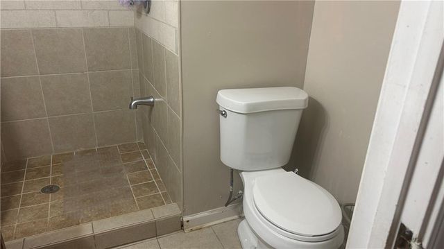 585 Station View Run, Lawrenceville, GA 30043