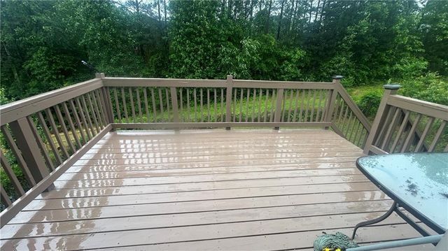 585 Station View Run, Lawrenceville, GA 30043