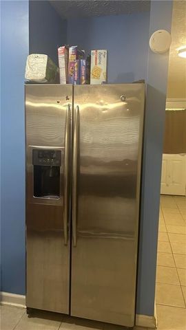 585 Station View Run, Lawrenceville, GA 30043