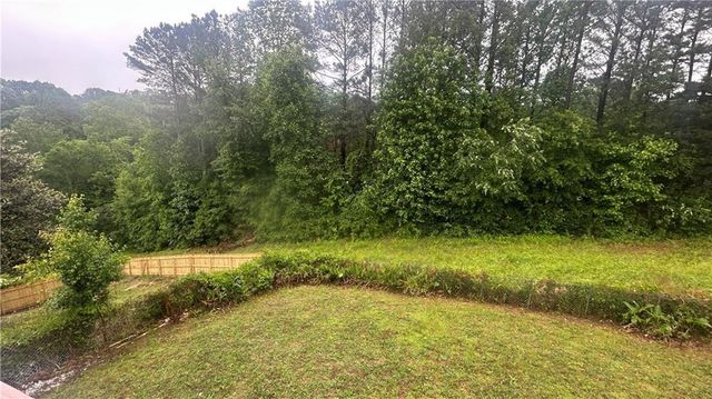 585 Station View Run, Lawrenceville, GA 30043