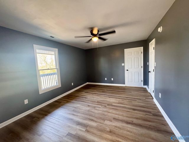 8047 Wall Triana Hwy, Harvest, AL 35749