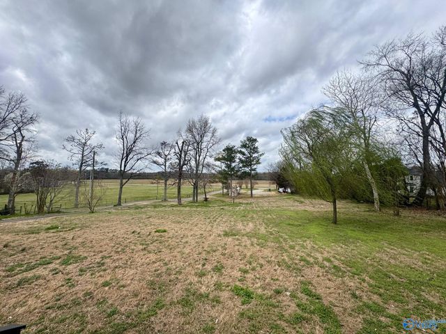 8047 Wall Triana Hwy, Harvest, AL 35749