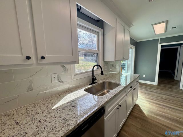 8047 Wall Triana Hwy, Harvest, AL 35749