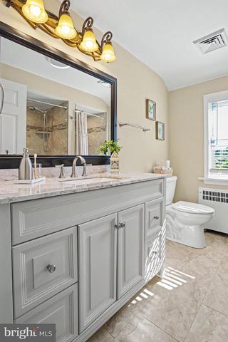 248 PARHAM RD, Springfield, PA 19064