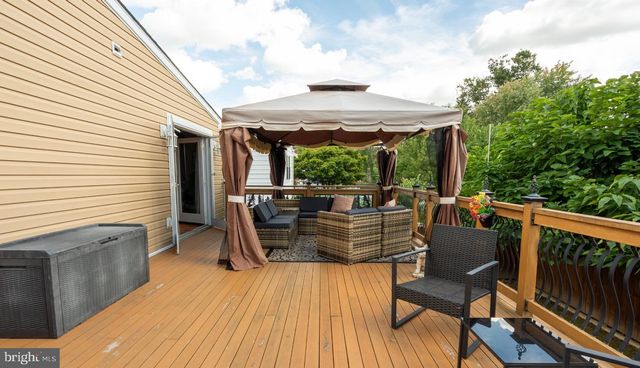 248 PARHAM RD, Springfield, PA 19064