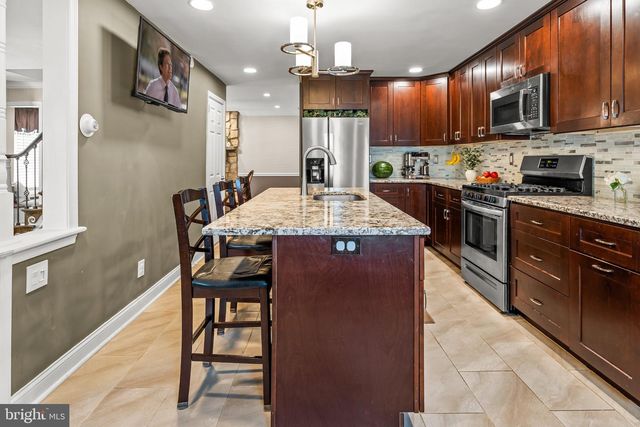 248 PARHAM RD, Springfield, PA 19064