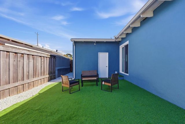 864 Alta Loma Drive, South San Francisco, CA 94080