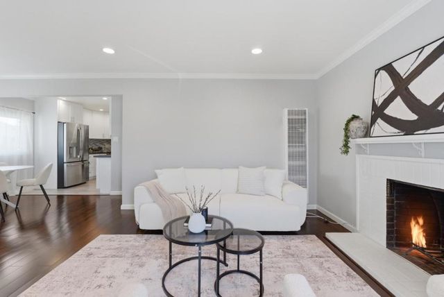 864 Alta Loma Drive, South San Francisco, CA 94080