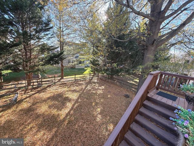 1743 WHEYFIELD DR, Frederick, MD 21701