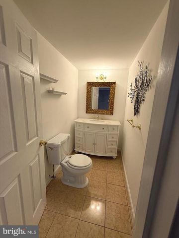 1743 WHEYFIELD DR, Frederick, MD 21701