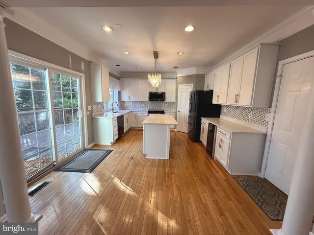 1743 WHEYFIELD DR, Frederick, MD 21701