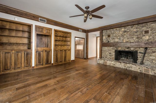 19820 Spillway Road, Roland, AR 72135