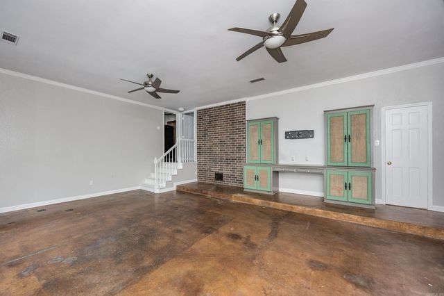 19820 Spillway Road, Roland, AR 72135