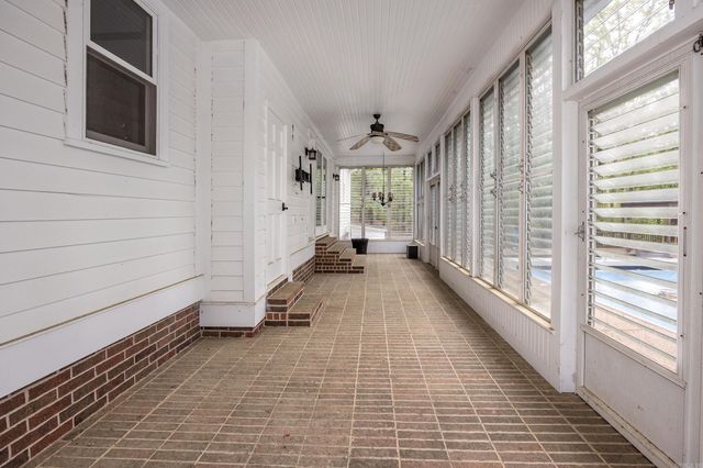 19820 Spillway Road, Roland, AR 72135