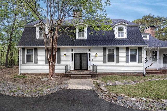 19820 Spillway Road, Roland, AR 72135