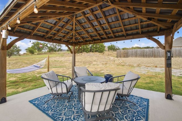 210 Timber Valley Court, Weatherford, TX 76085